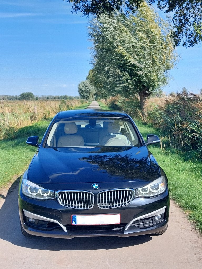BMW 318d Gran Turismo - Boîte automatique - (2014), Autos, Cuir, Achat, Carnet d'entretien, 5 portes