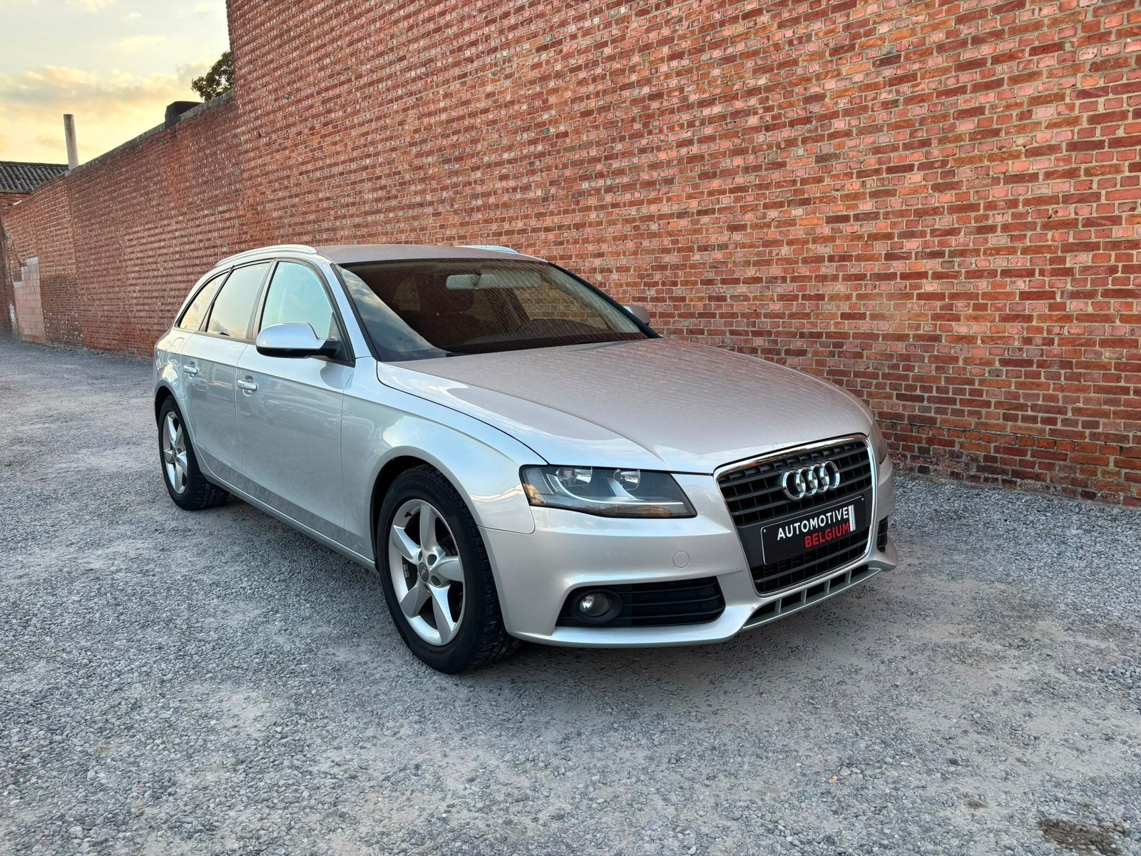 Audi A4 1.8 TFSI benzine van 10/2011, Autos, Audi, Argent ou Gris, Achat, Entreprise, Boîte manuelle
