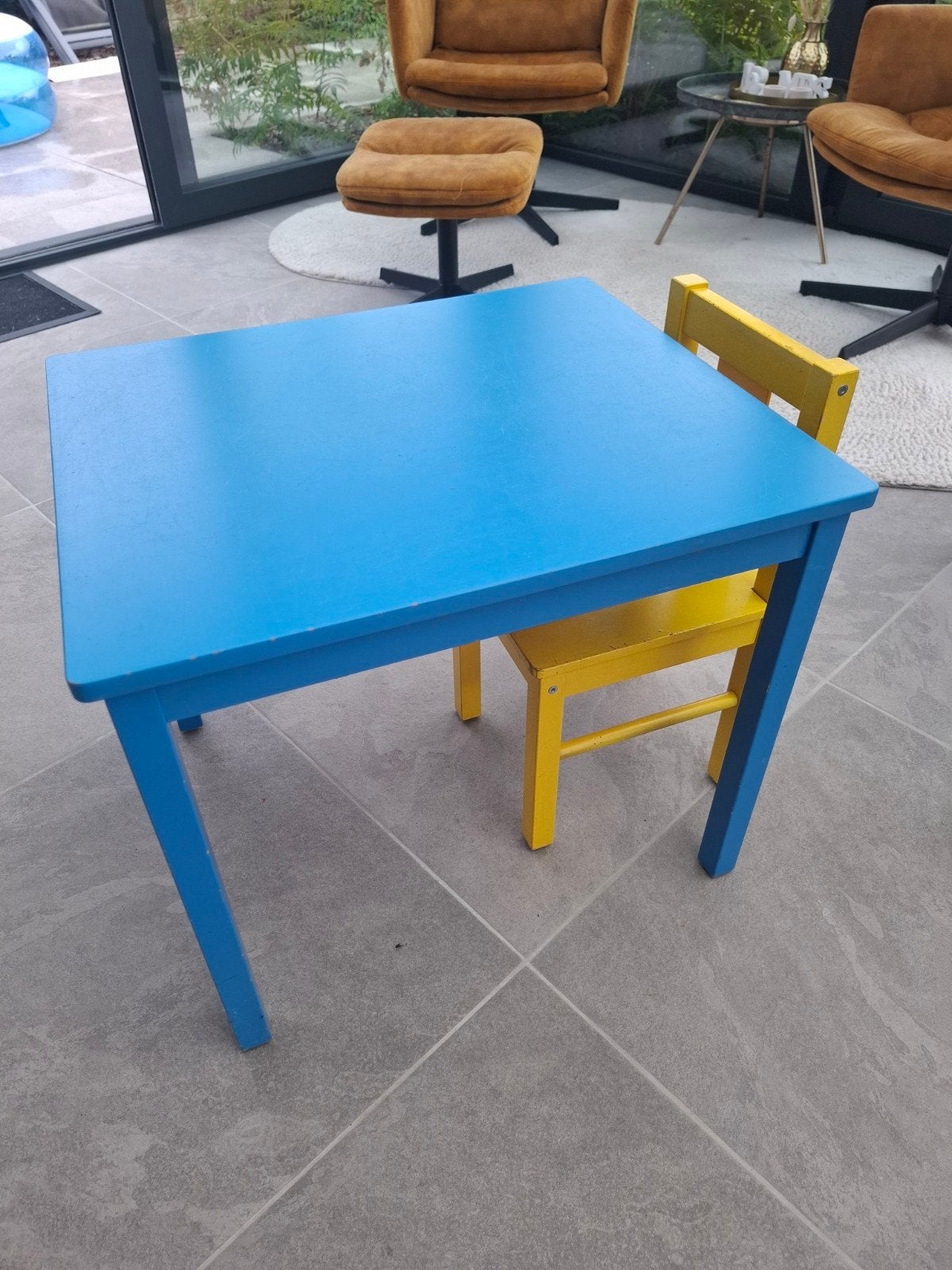 Kinder tafel en stoel - gratis afhalen, Ophalen