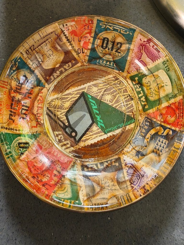 Vintage Judaica schaaltje met postzegels, Antiek en Kunst, Antiek | Keramiek en Aardewerk, Ophalen
