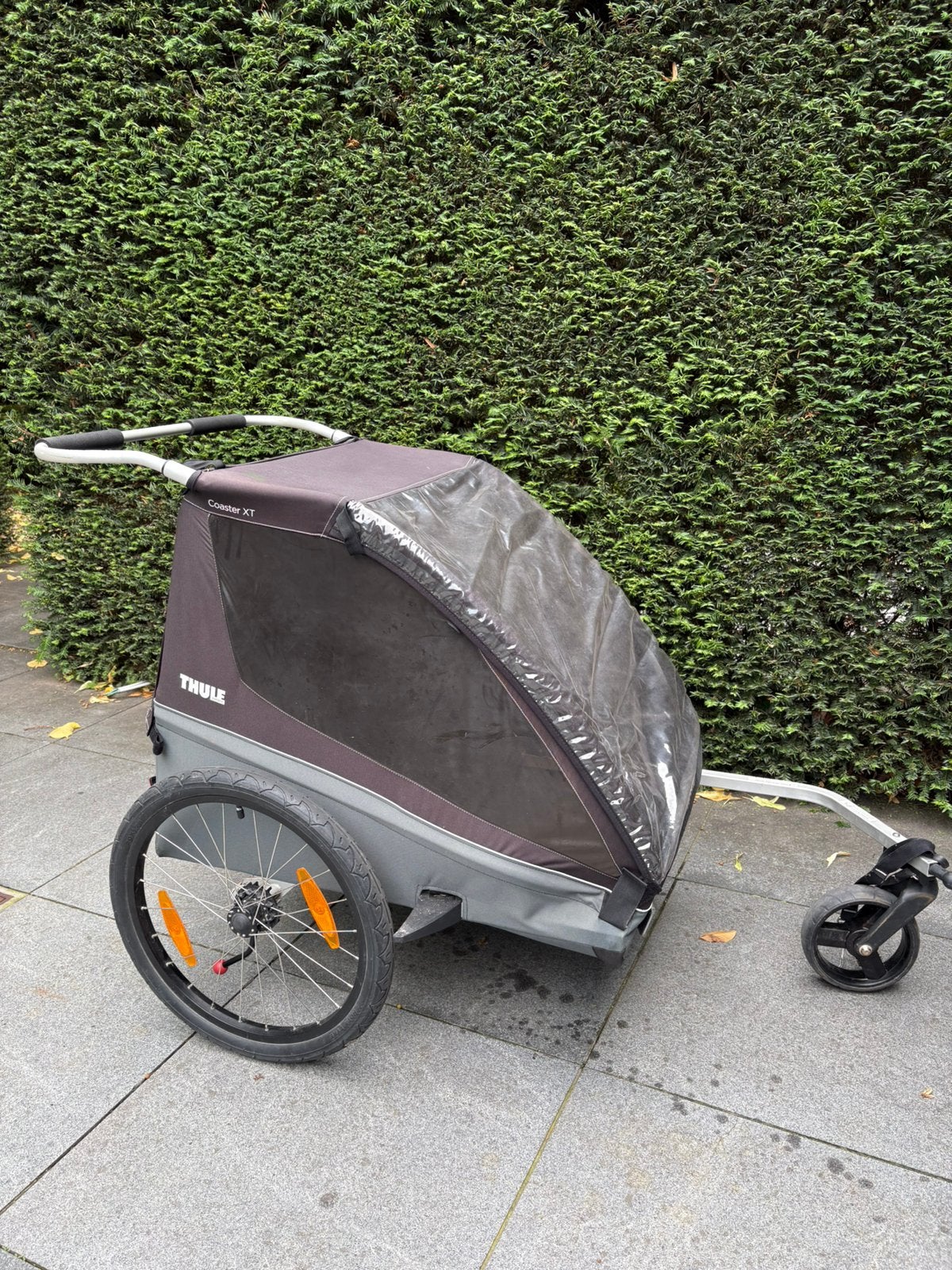 Thule Coaster XT fietskar, Fietsen en Brommers, Fietsaccessoires | Aanhangwagens en Karren, Ophalen, Gebruikt, Kinderkar, Opvouwbaar