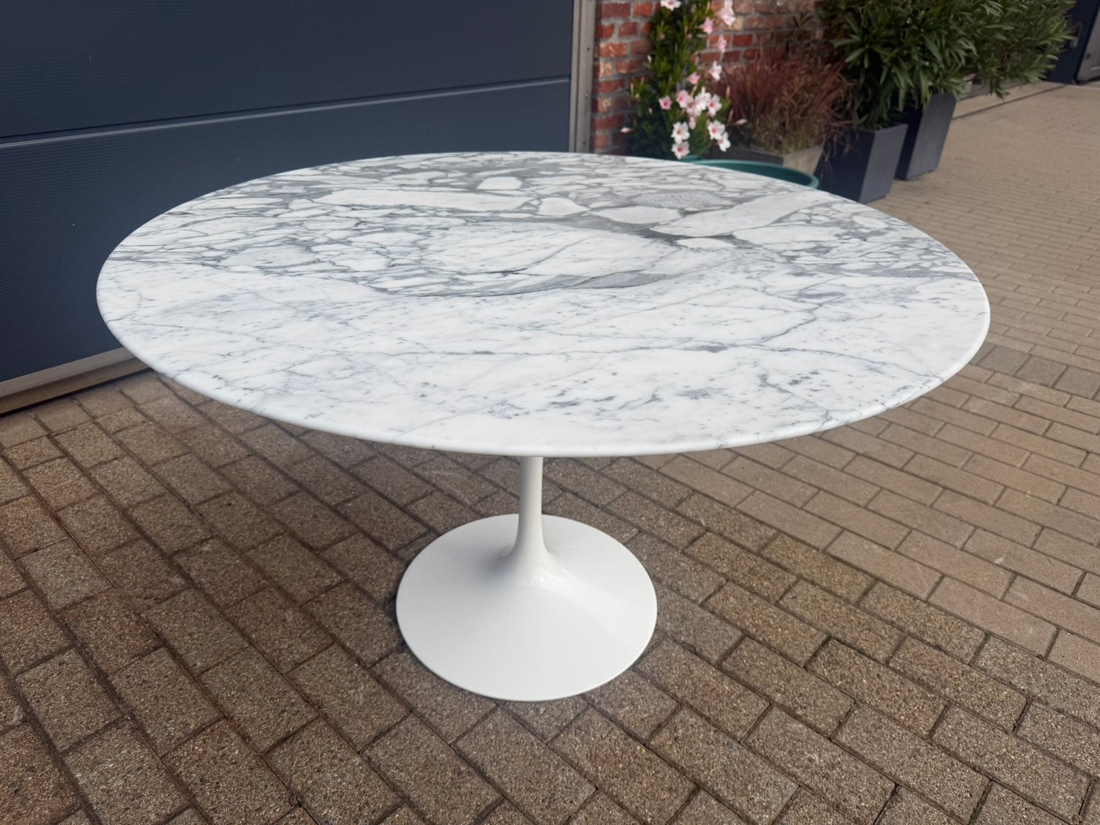 Knoll Tulip Arabescato mat original 137/152 rond, état NEUF!, Enlèvement ou Envoi, Cassina b&b italia vitra artifort leolux sede mah jong togo