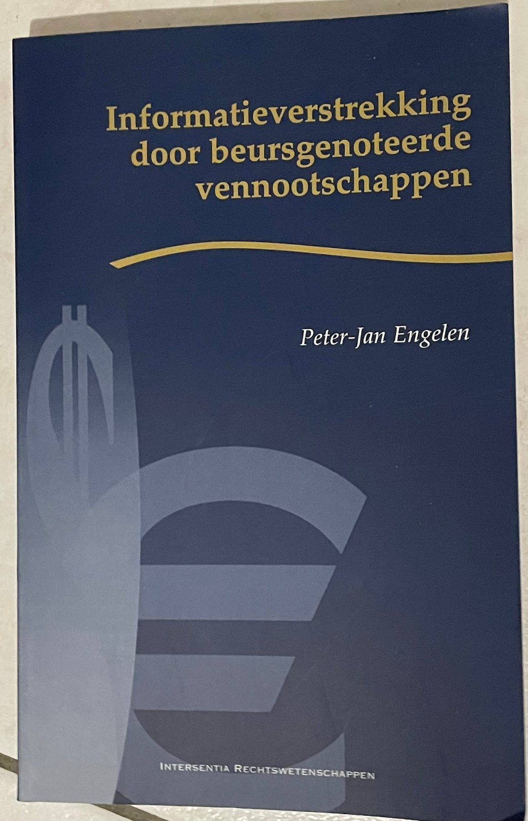 Informatieverstrekkingen door beursgenoteerde boek, Boeken, Ophalen of Verzenden, Zo goed als nieuw
