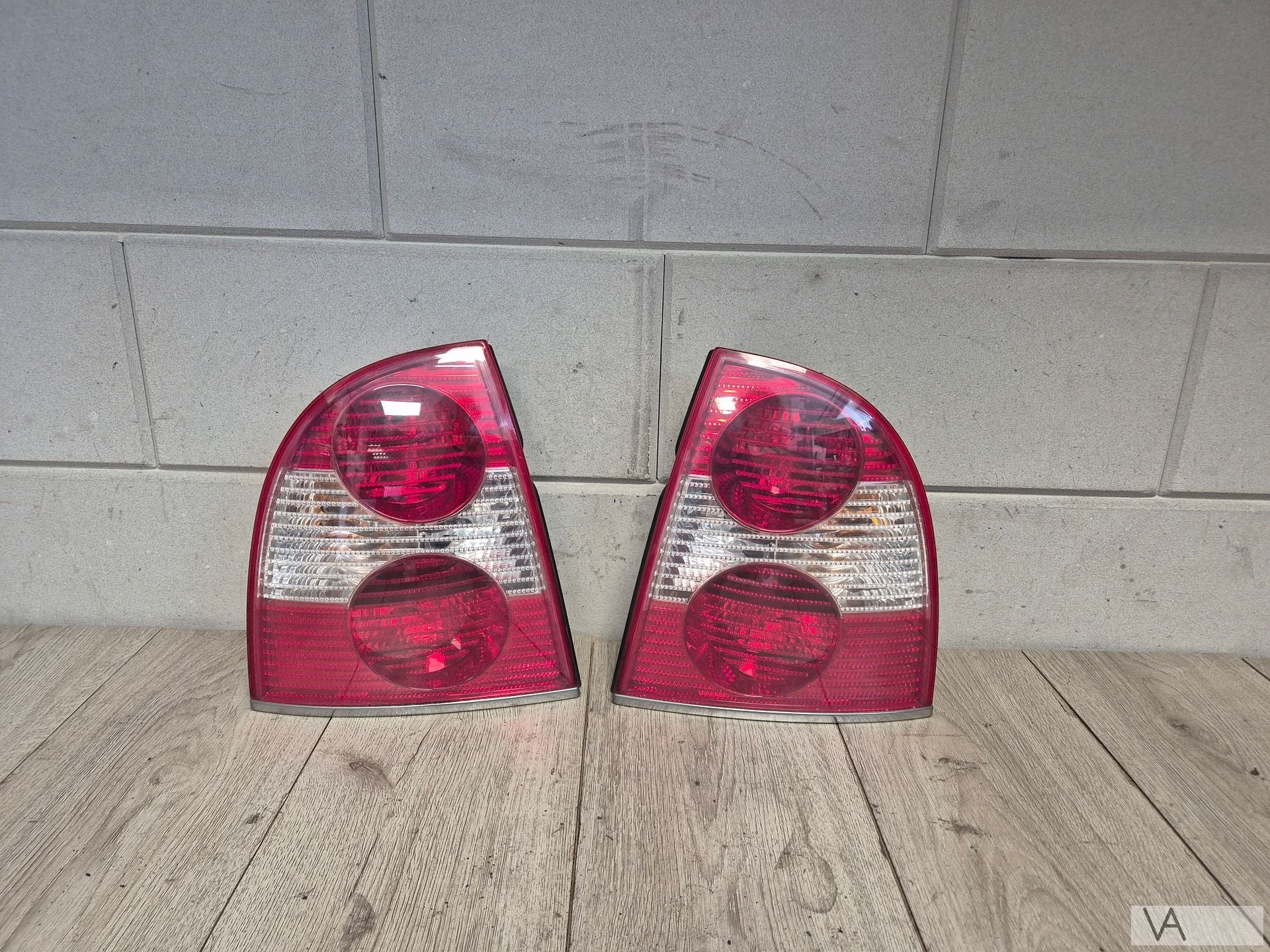 Achterlicht SET VW Passat W8 sedan chromen stripje ORIGINEEL, Autos : Pièces & Accessoires, Volkswagen, -, Utilisé, -