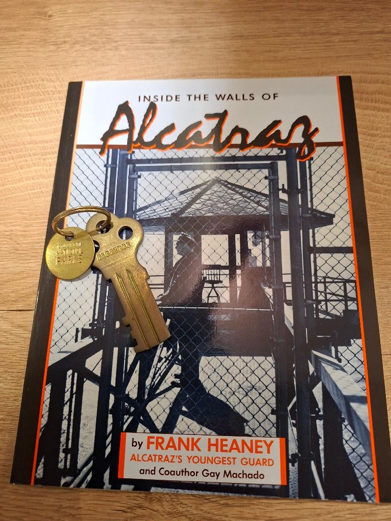 Inside the walls of Alcatraz, Enlèvement ou Envoi, Comme neuf, Juridique et Droit, Frank Heany