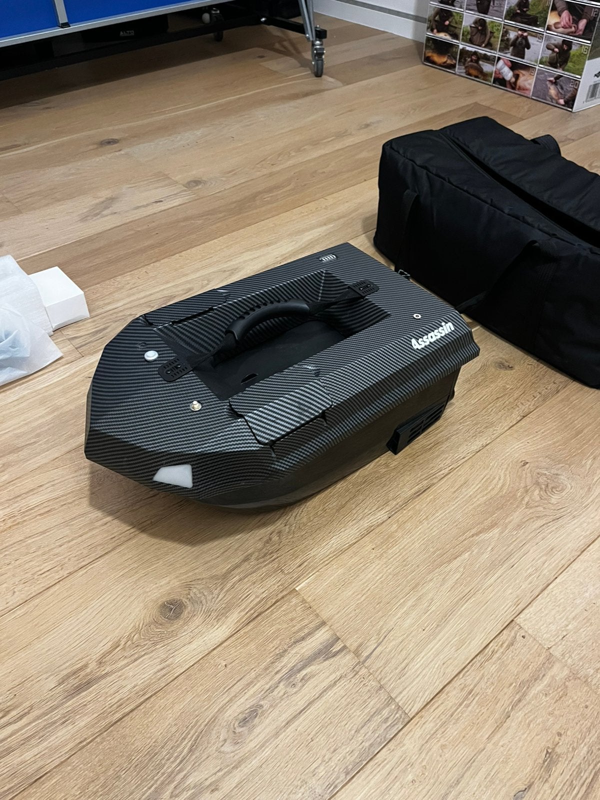 VC Bait Boat te koop – Zo goed als nieuw, Ophalen, Zo goed als nieuw