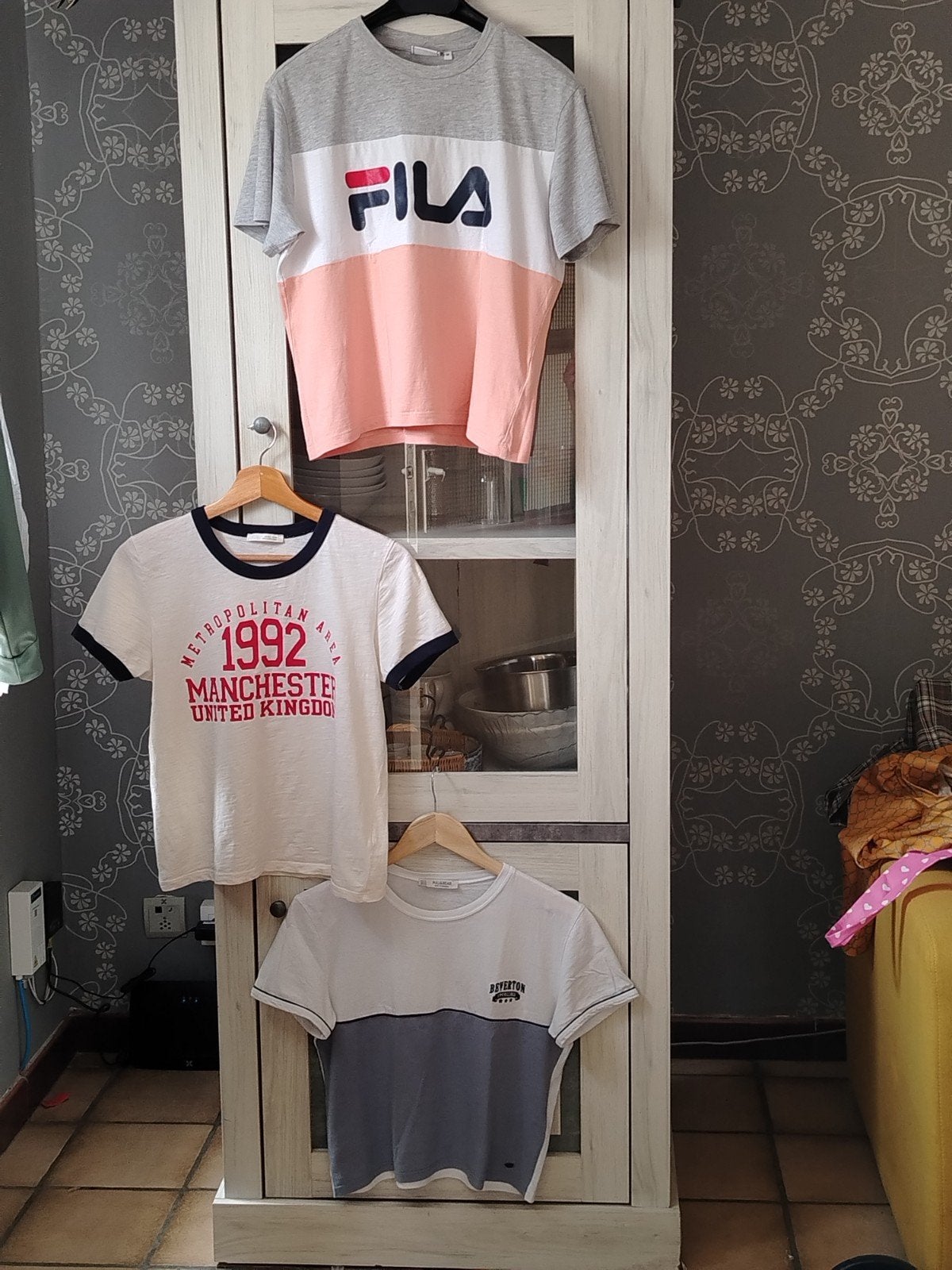 LOT T- Shirt ( TAILLE EXACTEMENT POUR S) - Bonne AFFAIRES, Vêtements | Femmes, Manches courtes, Enlèvement ou Envoi, Taille 36 (S)