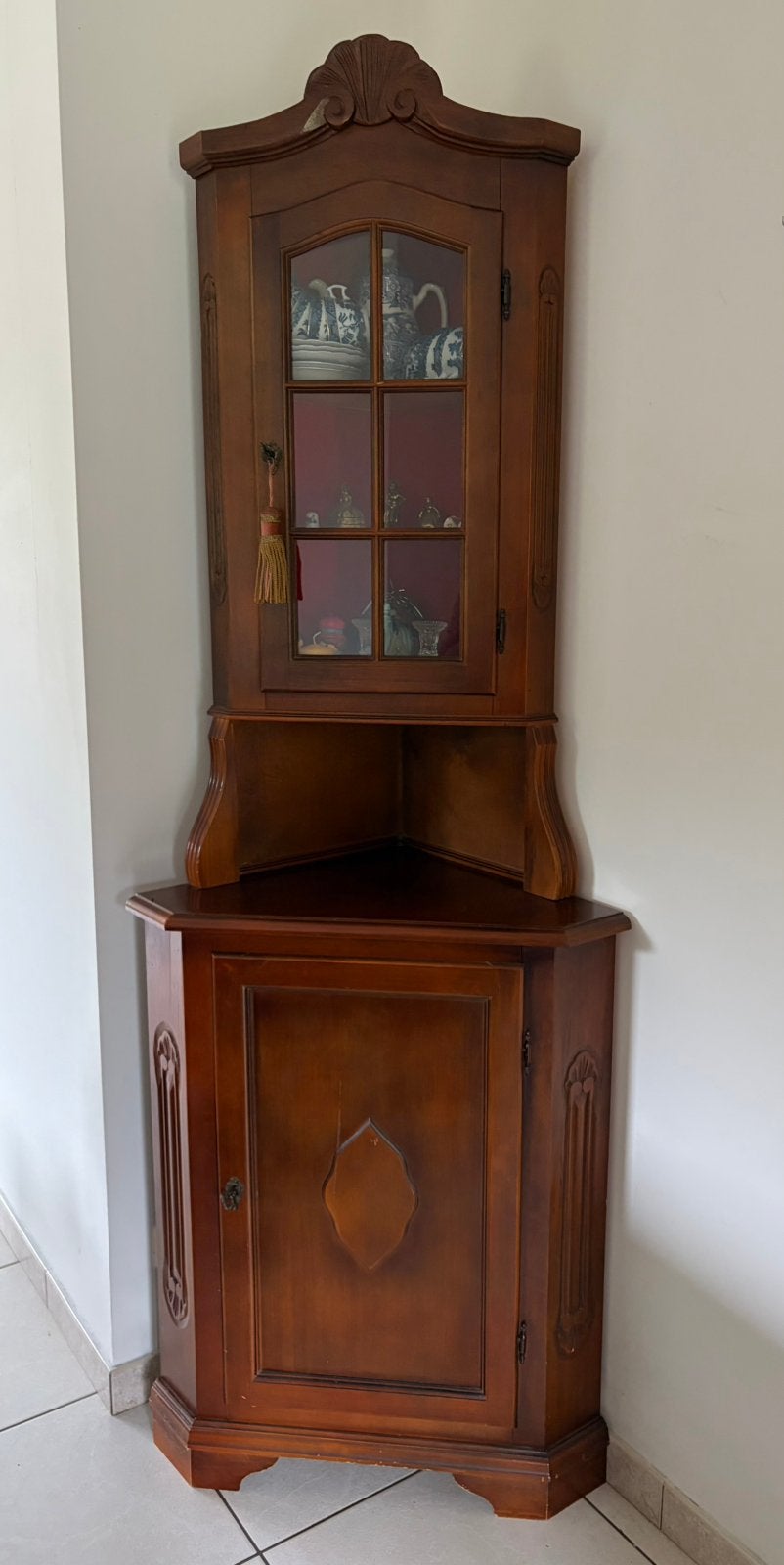 Armoire vitrine coin antique, Enlèvement