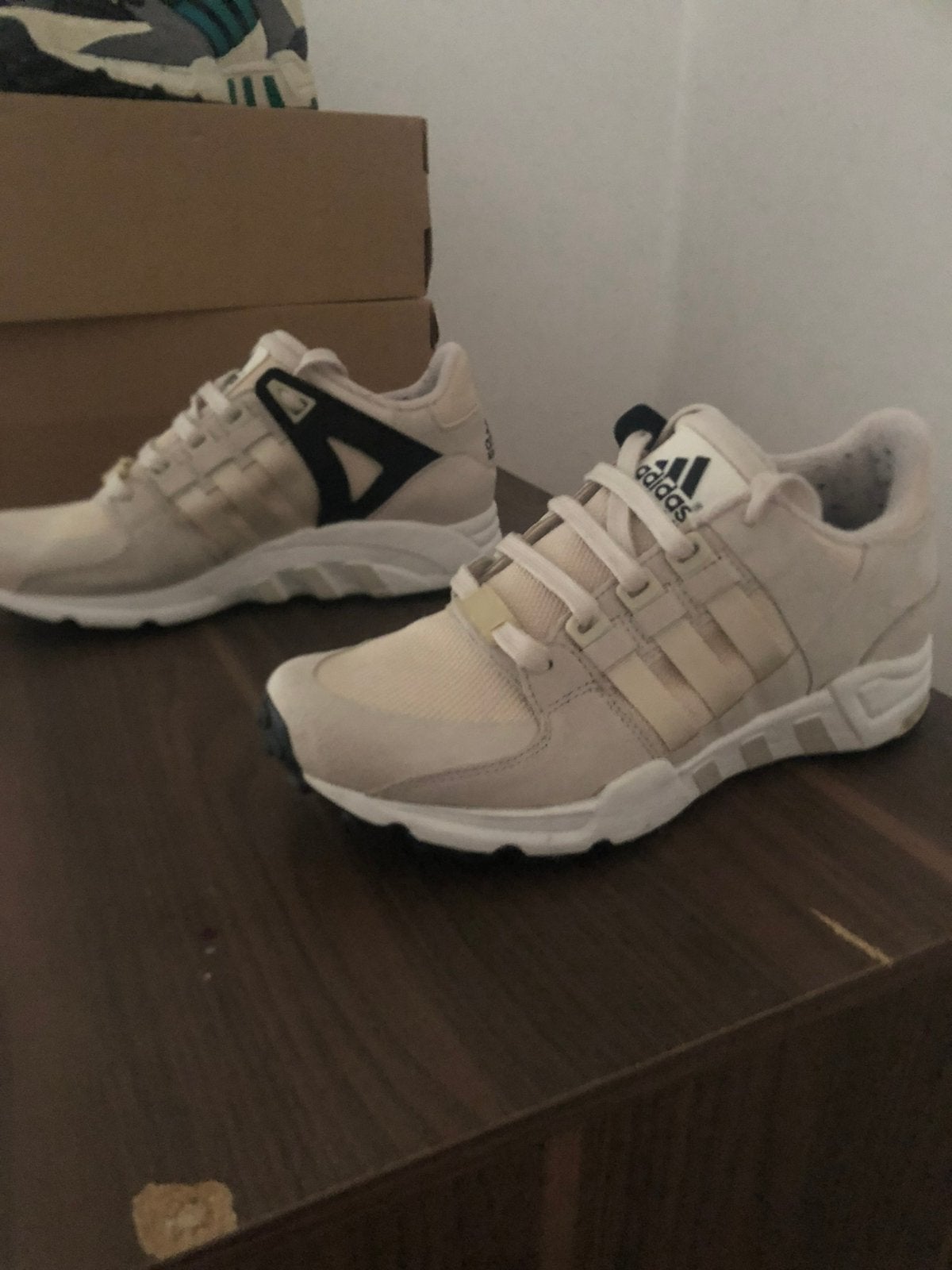 Édition Adidas Torsion Berlin (1993) rare, Neuf, Enlèvement ou Envoi, Brun, Baskets
