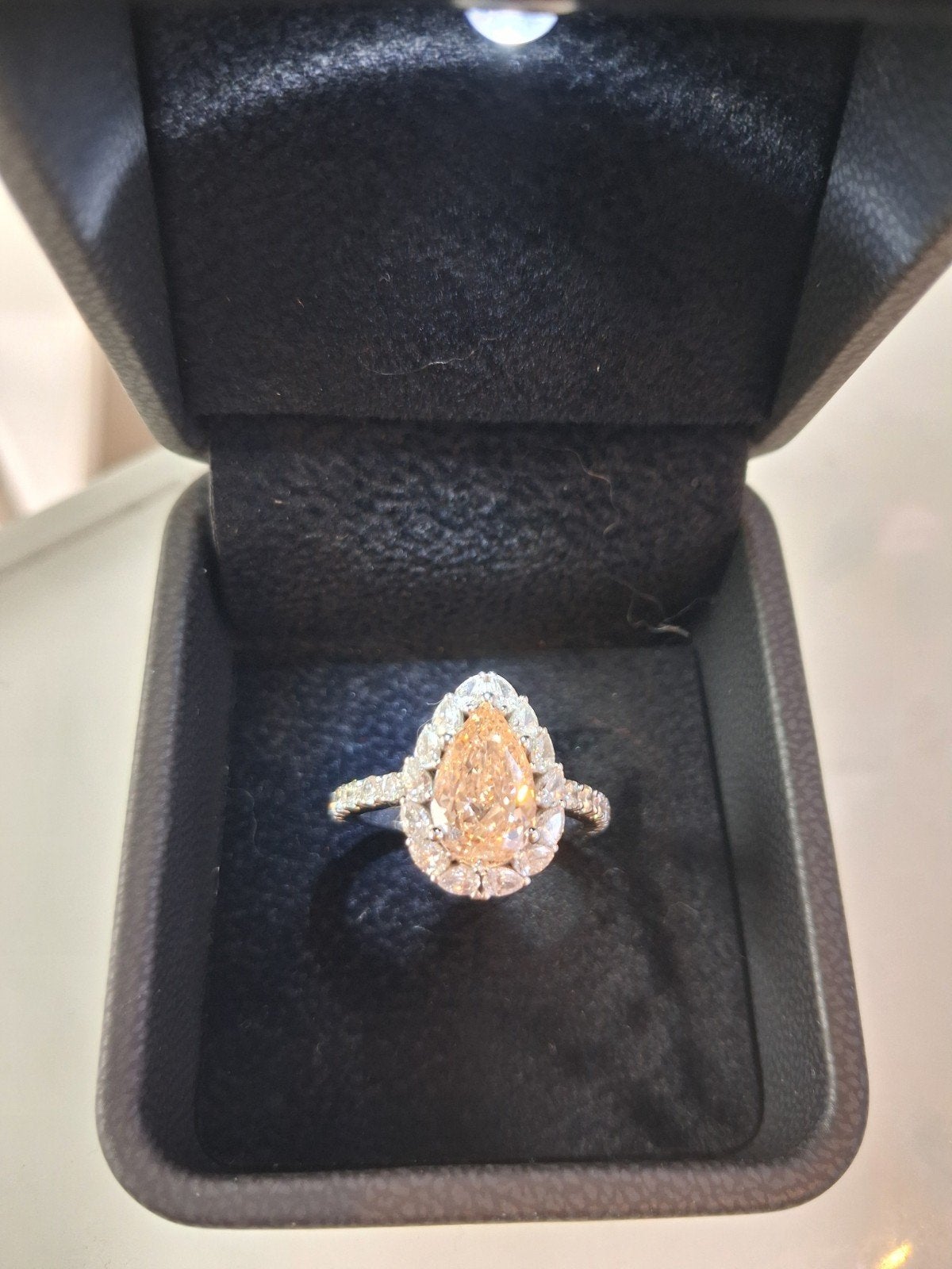 Bague or blanc 18k goutte lab grown, Enlèvement ou Envoi, Comme neuf, Or, Femme
