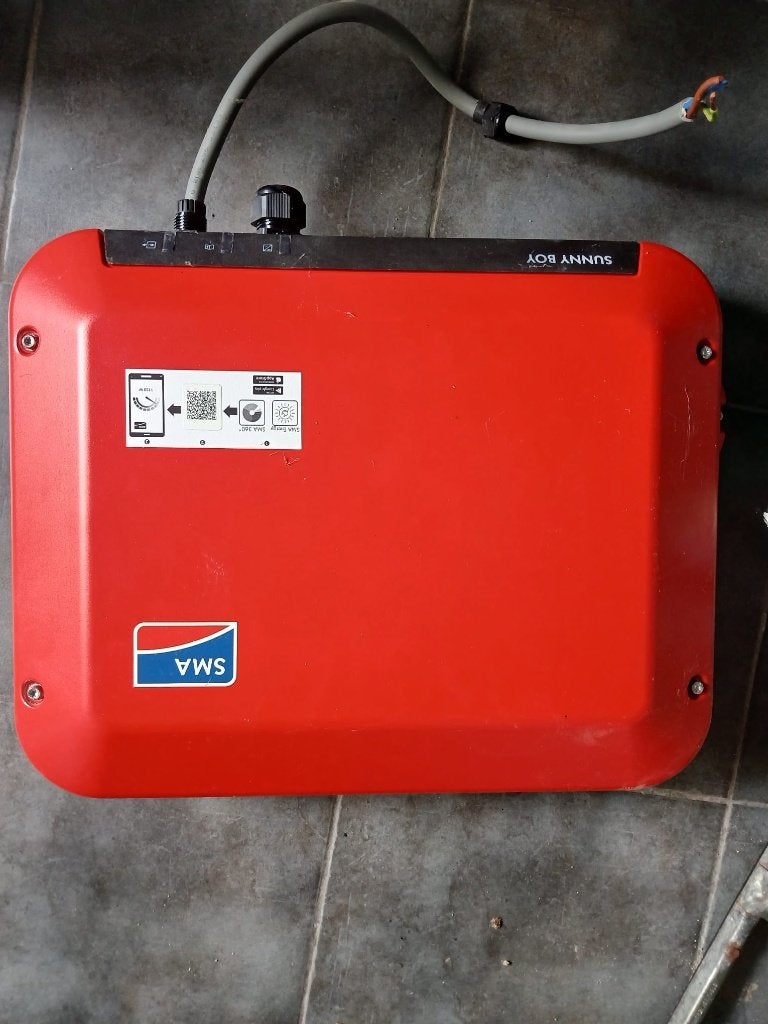 SMA omvormer - sunny boy 2 kw, Doe-het-zelf en Bouw, Ophalen, Zo goed als nieuw