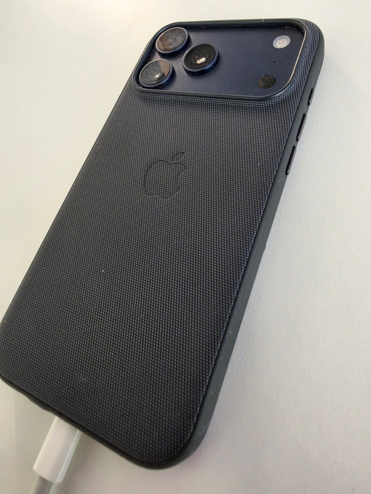iPhone 17 Pro Max 256 Go gris avec coque Apple (TVA inclus), Gris, Autres modèles, Enlèvement, Sans abonnement