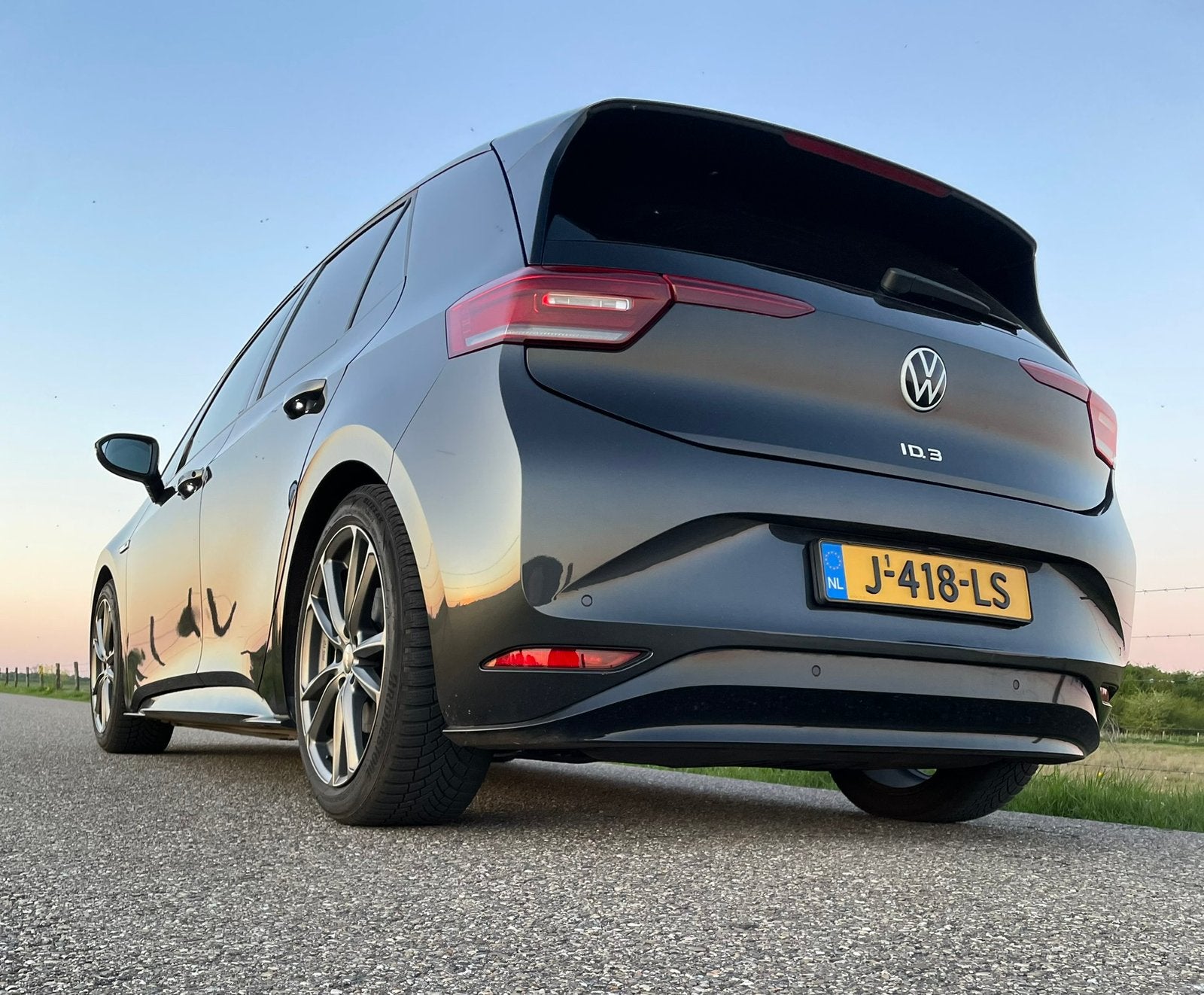 VW ID3 Pro Panorama remorquage fateuils relax 58 kW 204 PK, Autos, Volkswagen, Euro 6, 5 portes, 5 places, Automatique