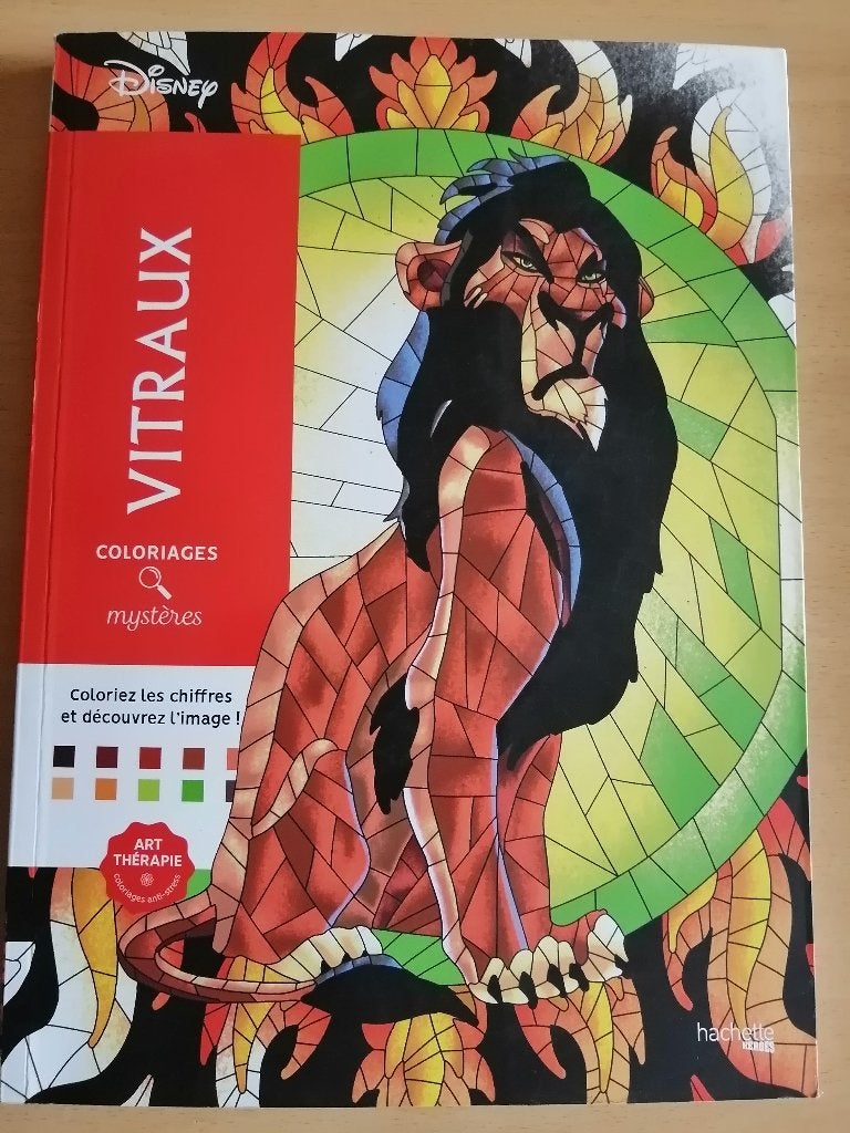 Vitraux: Coloriages mystères de Disney - Art thérapie, Enlèvement ou Envoi