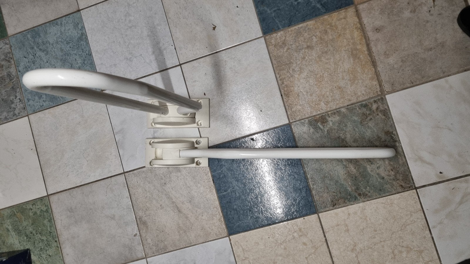 3 hulpmiddelen voor toiletbezoek, zeer goedkoop, Ophalen, Gebruikt