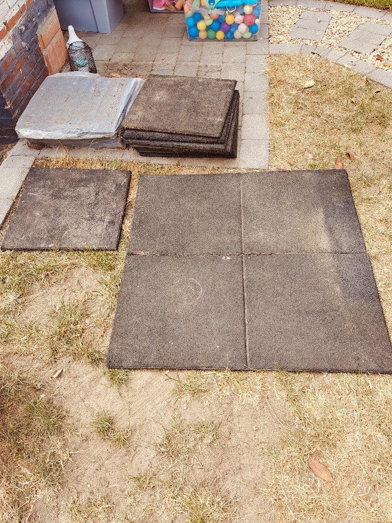 Rubber tegels nieuwe en 2e hands, Tuin en Terras, Tegels en Klinkers, Ophalen, Overige typen, Rubber, Zo goed als nieuw