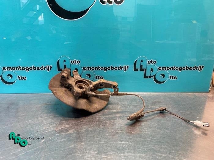 Fusee links-voor van een Fiat Bravo (Bravo 07-), Gebruikt, -, -, Ophalen of Verzenden