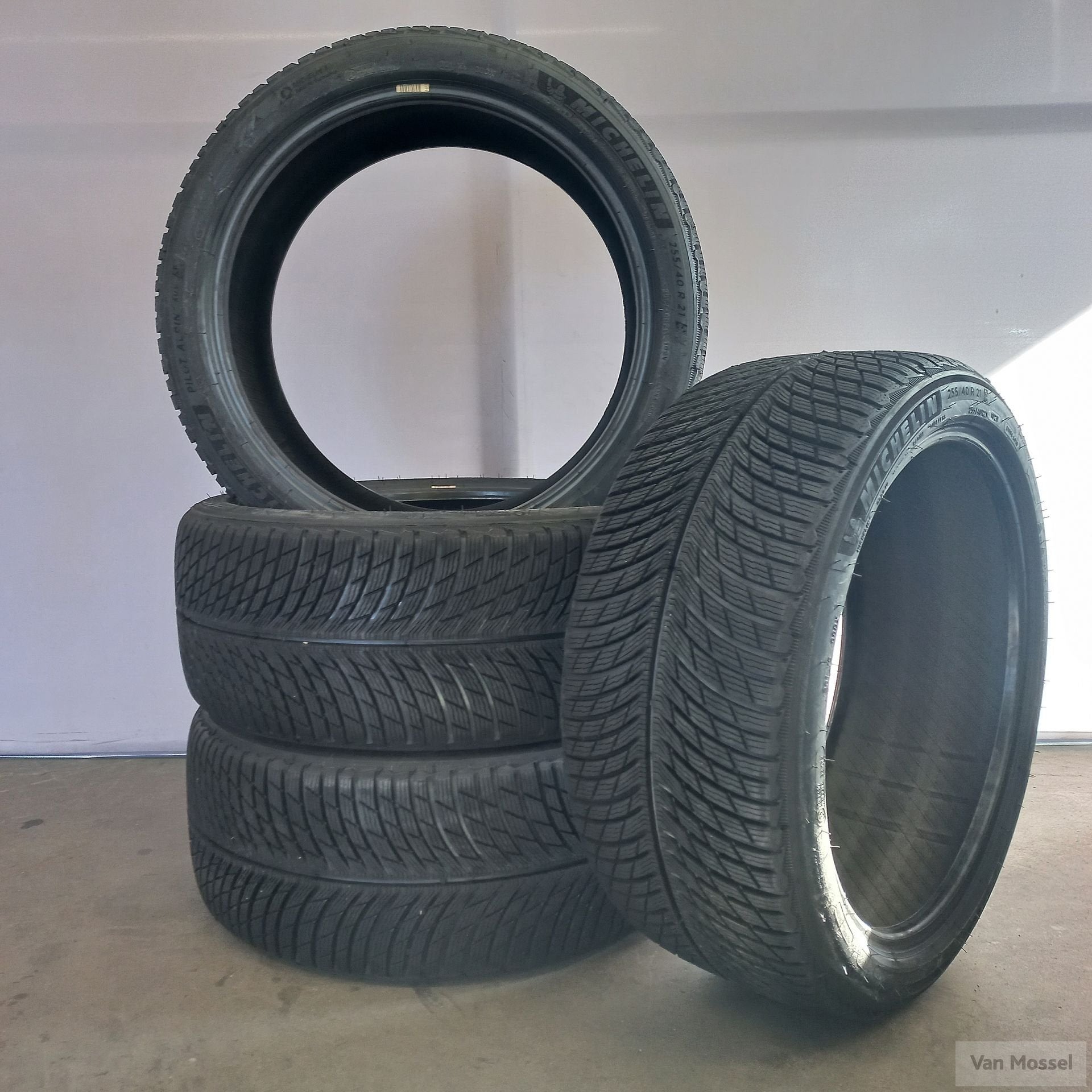 Michelin Pilot Alpin 5 SUV 255/40/R21 102V, Auto-onderdelen, Gebruikt, 255 mm, -, -