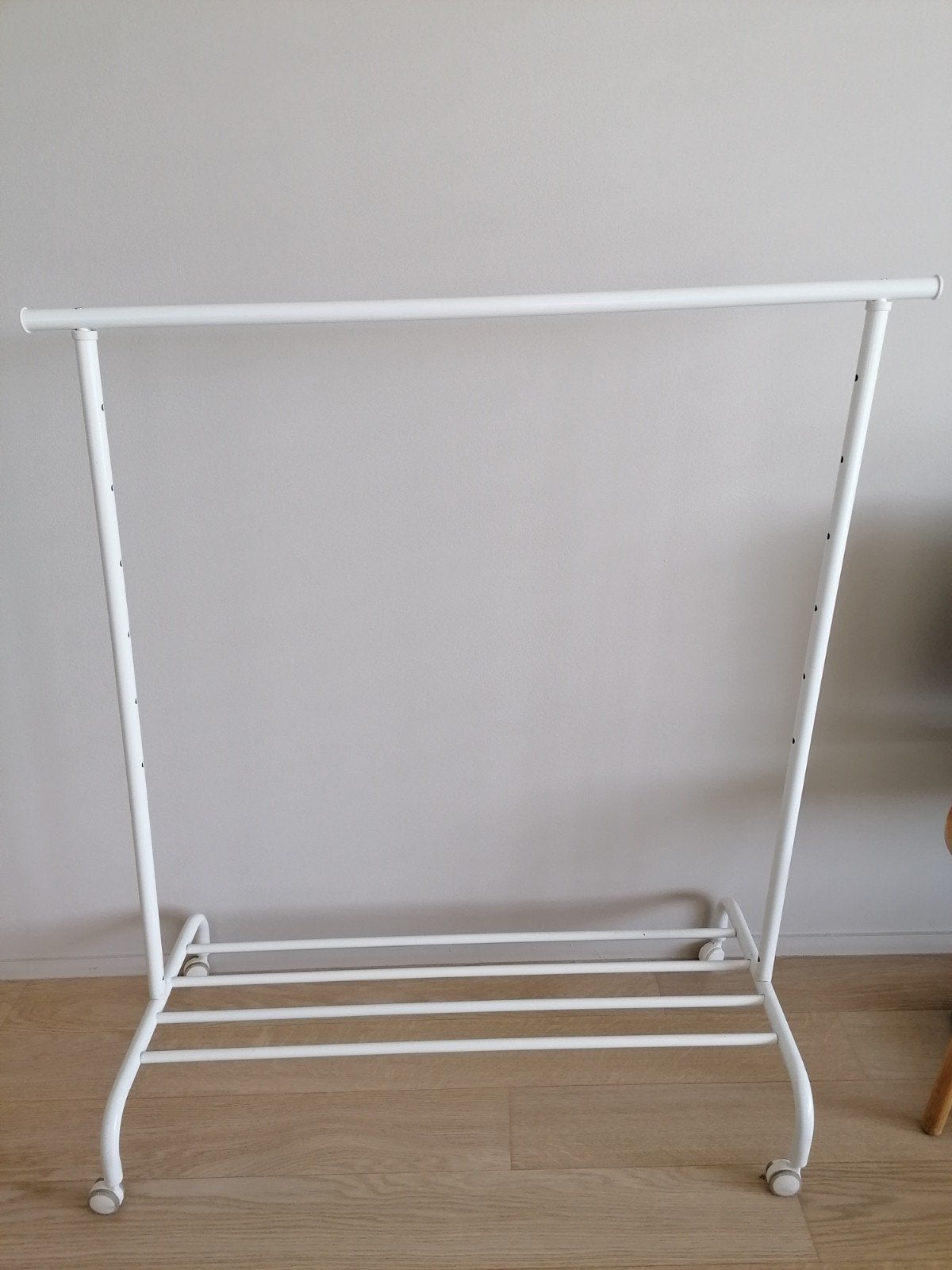 Étagère à vêtements, Enlèvement