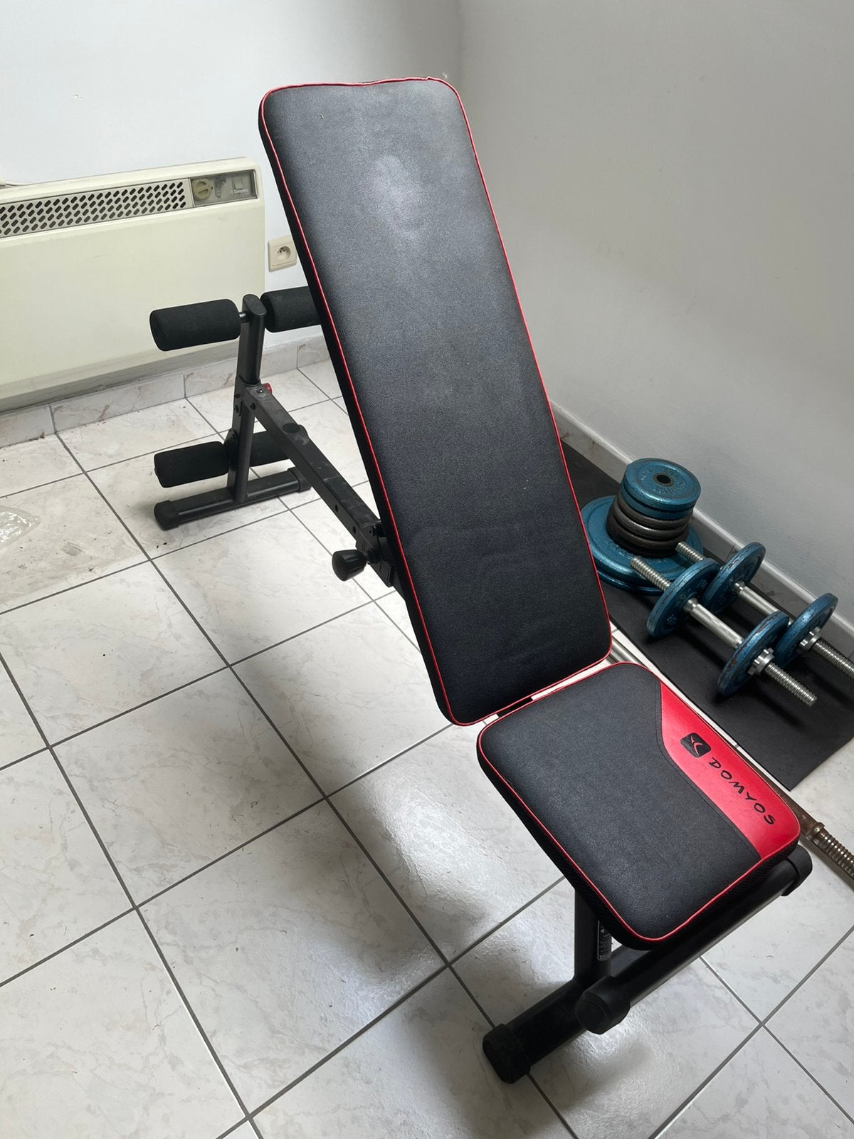 Halterbank + set gewichten, Sport en Fitness, Ophalen, Gebruikt, Halterschijven