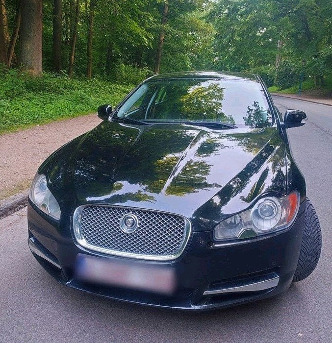 Jaguar XF 2.7 V6 diesel, export, 2ème proprio, mécanique ok, Autos, Cuir, Achat, Carnet d'entretien, Noir