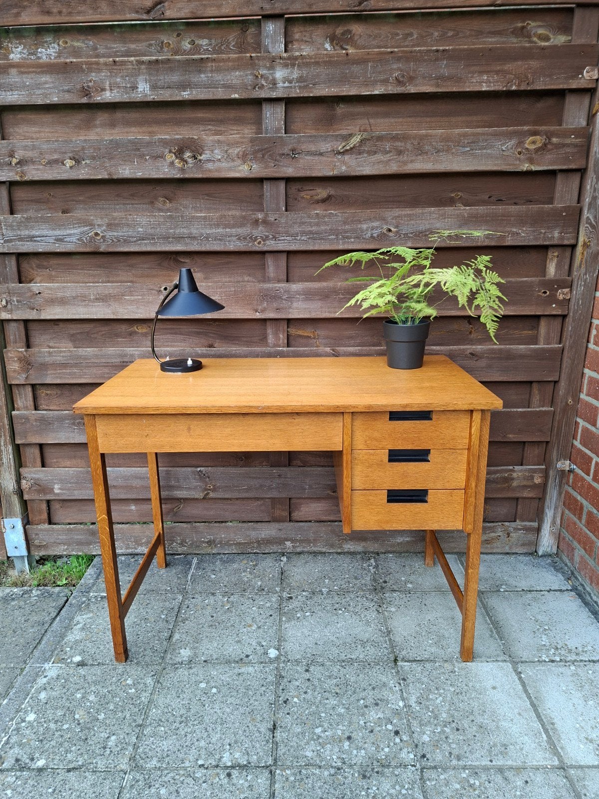 Vintage modernistisch bureau, Vintage, Ophalen, Zwart