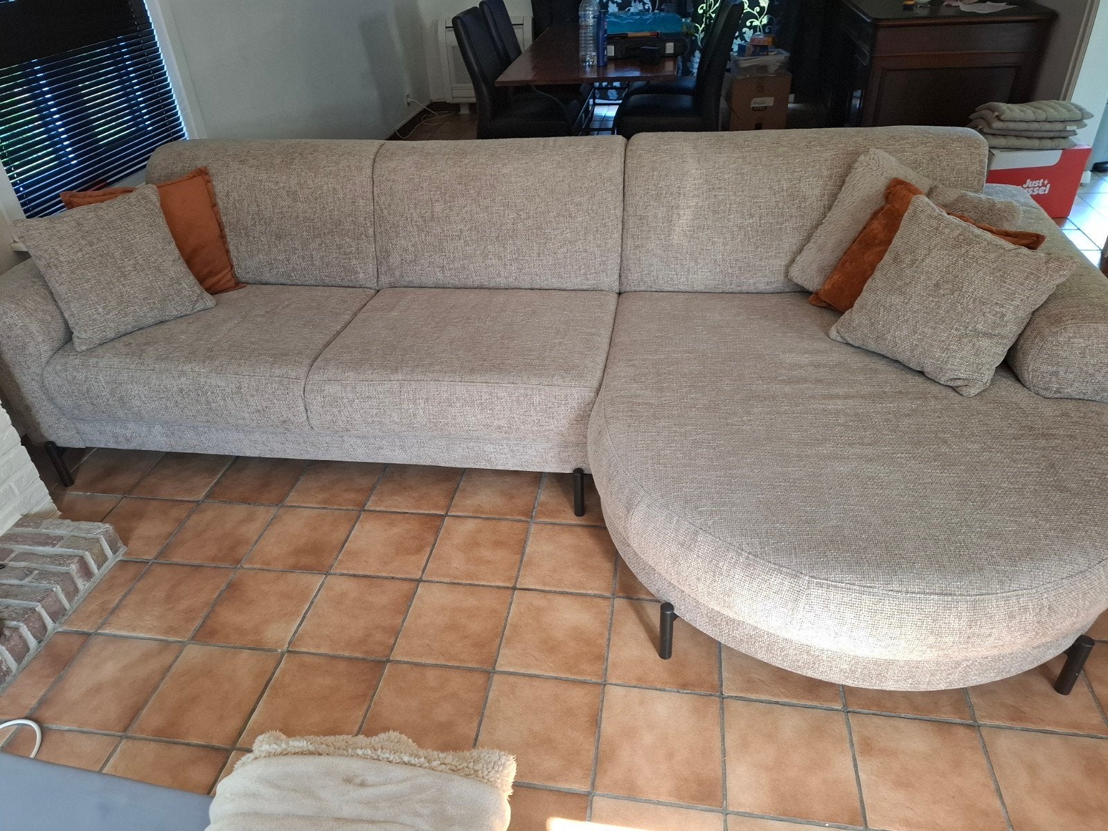 zetel 1 jaar oud, Ophalen