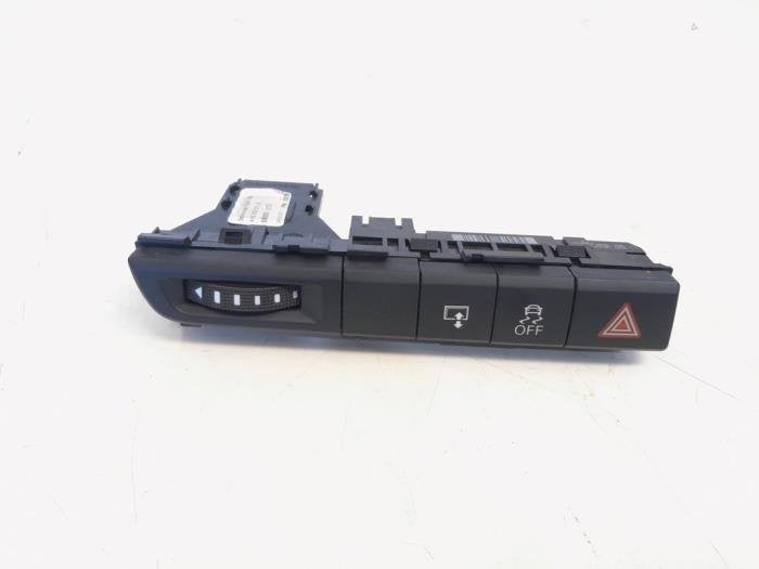 Commutateur éclairage d'urgence d'un Audi A8, Autos : Pièces & Accessoires, Tableau de bord & Interrupteurs, Audi, Utilisé, 3 mois de garantie