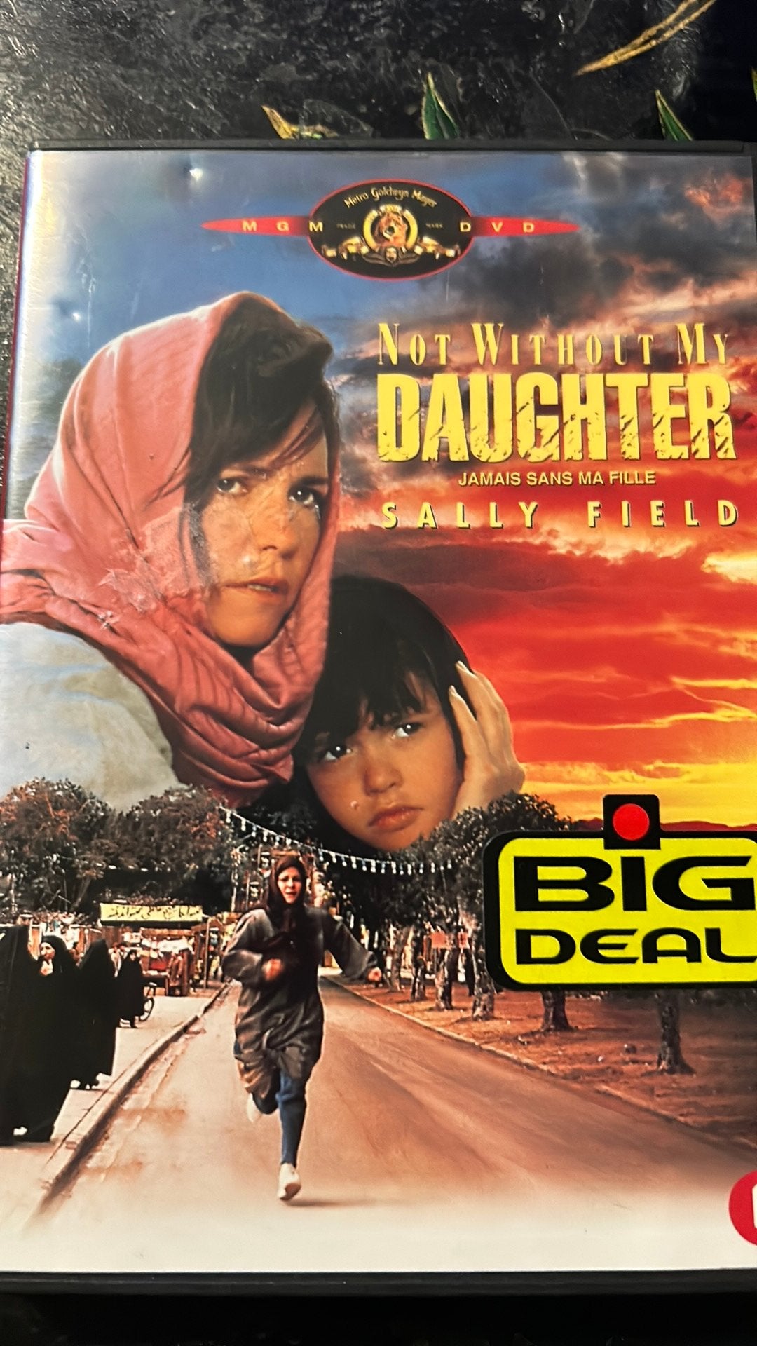 Not Without My Daughter, Ophalen of Verzenden, Zo goed als nieuw