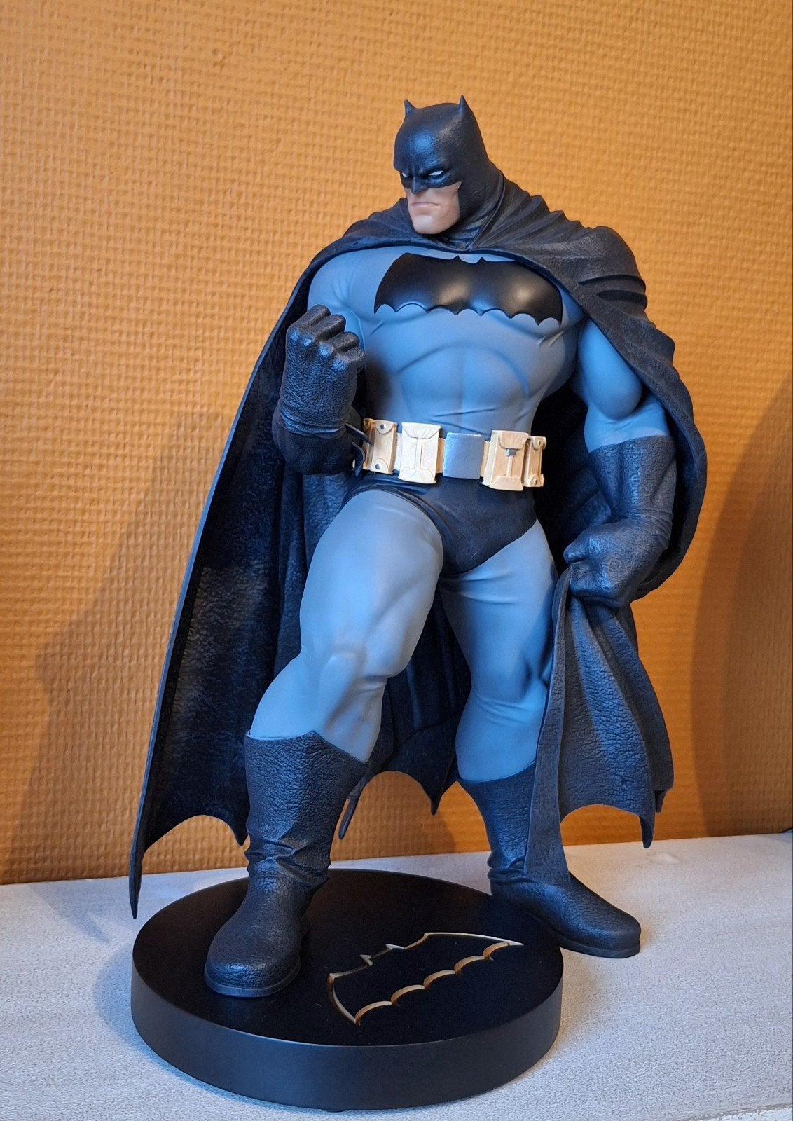 Batman - Andy Kubert - Statue - Version Grande, Collections, Enlèvement ou Envoi, Comme neuf, Fantasy