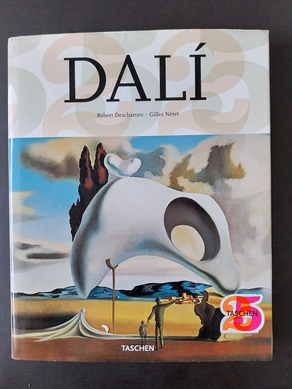 Salvador Dalí - Hardcover kunstboek - Taschen - Robert Desch, Livres, Art & Culture | Architecture, Enlèvement ou Envoi