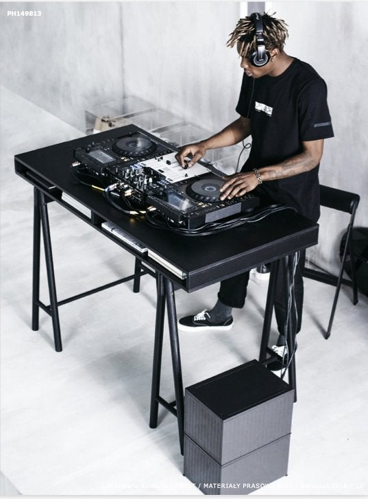 DJ tafel ikea Spanst, Huis en Inrichting, Ophalen, Gebruikt