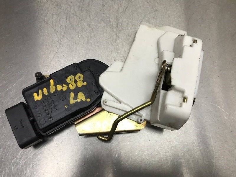 SERRURE DE PORTE RODS ARRIÈRE GAUCHE Suzuki Ignis (MH), Utilisé, Suzuki