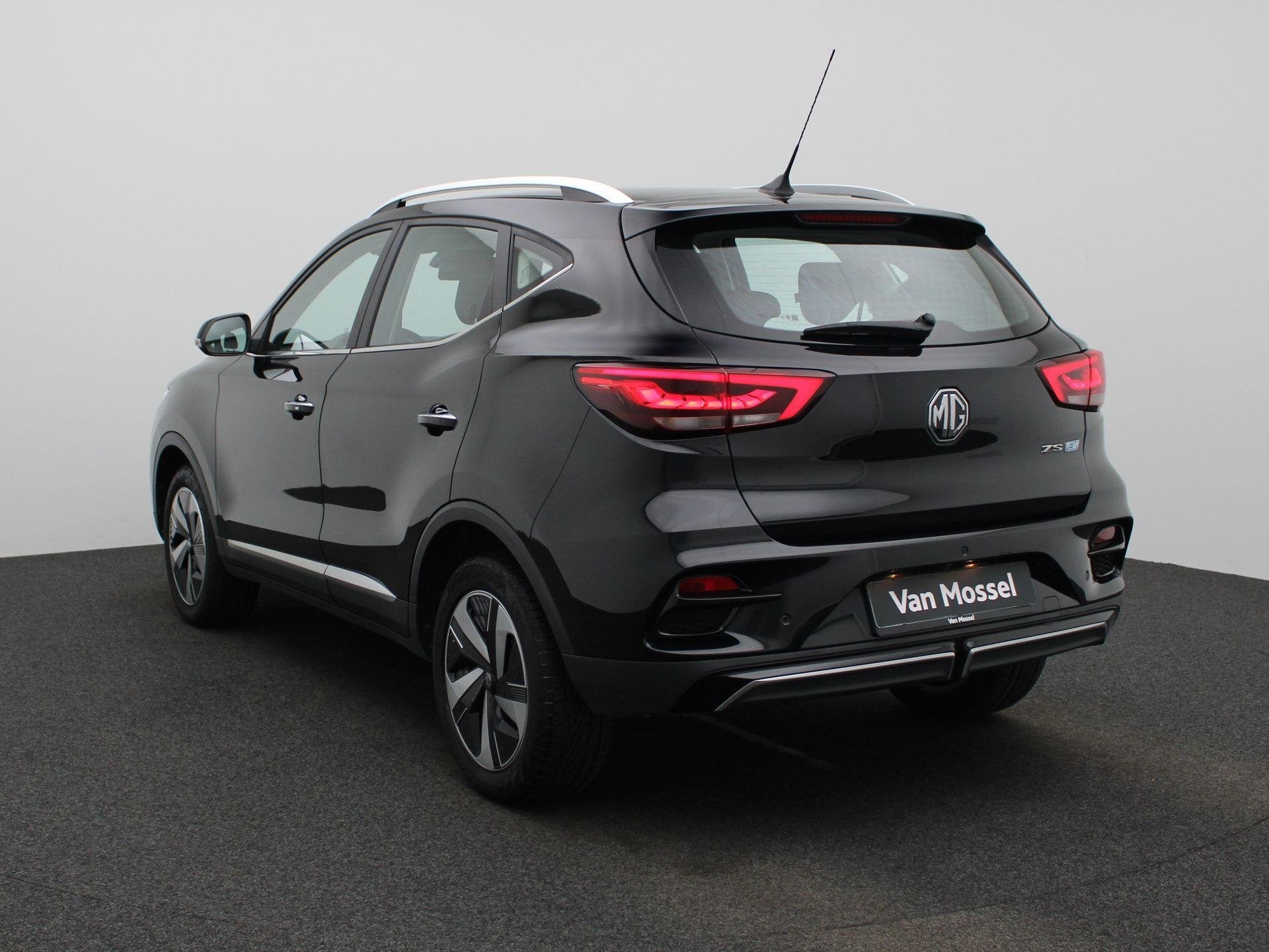 MG MG ZS EV EV Standard Range Comfort 50 kWh | Camera | PDC, Stof, ZS, Zwart, 5 zetels