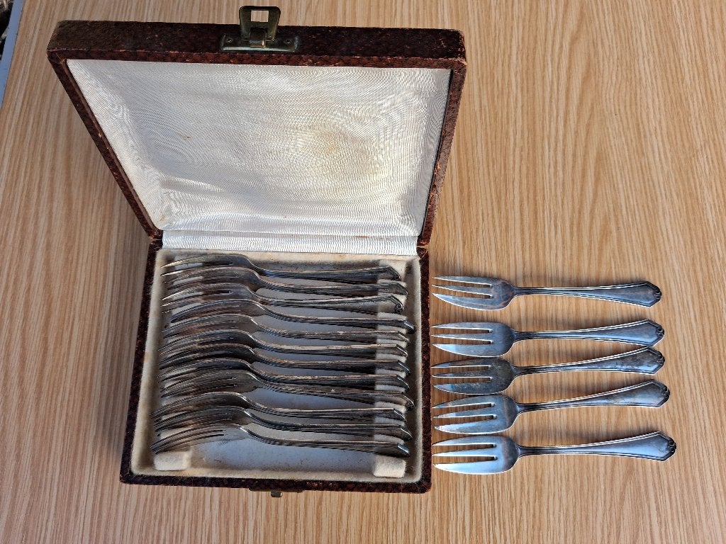 Set van 12 verzilverde Wiskemann taartvorkjes (18gr), Antiek en Kunst, Ophalen