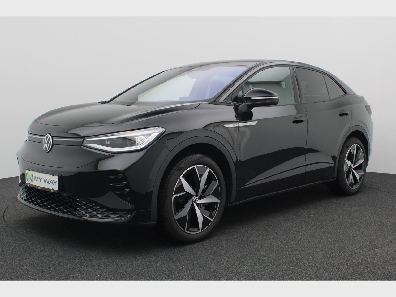 Volkswagen ID.5 77 kWh 4Motion GTX *kuipzetels* (220 kW), Auto's, Automaat, ID.5, Zwart, Elektrisch