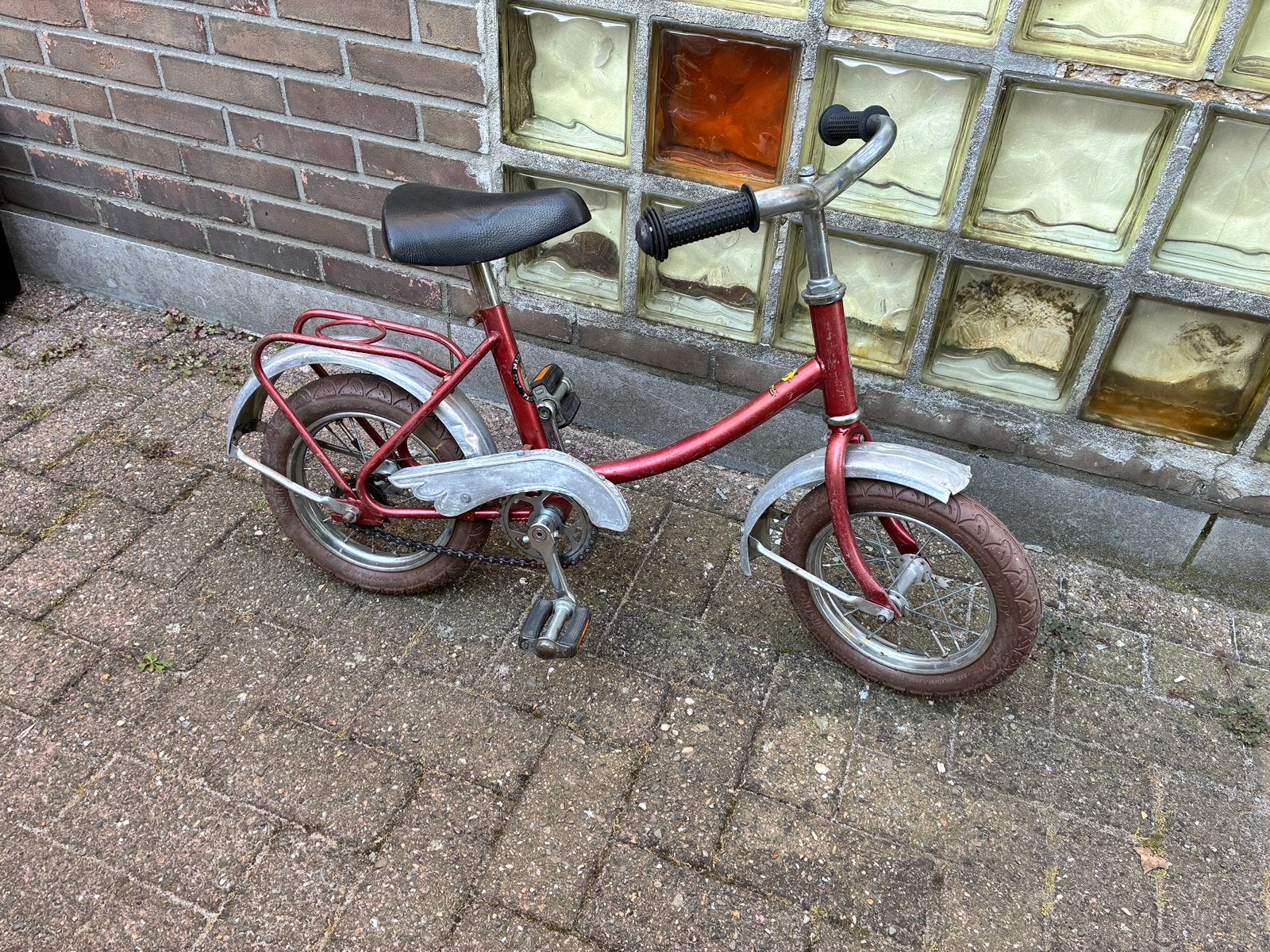 Vélo rétro restauré pour enfants 12 pouces, Vélos & Vélomoteurs, Vélos | Vélos pour enfant, Comme neuf, Moins de 16 pouces, Frein à rétropédalage