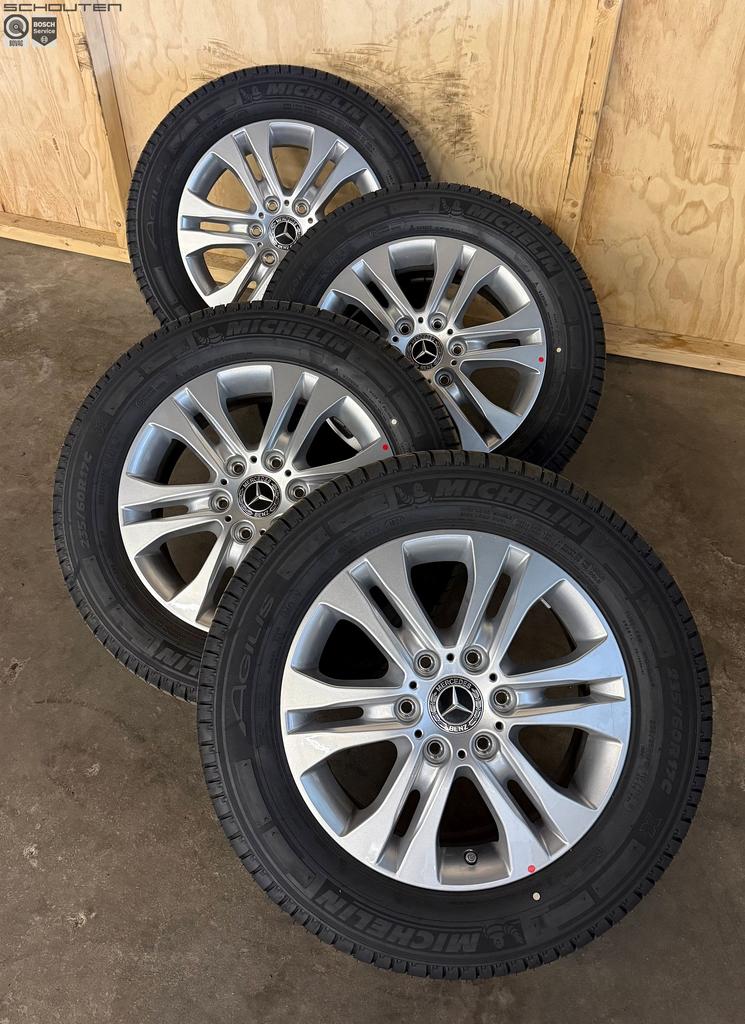 Origineel 17" Mercedes Sprinter Zomerset, Gebruikt, -, -, Banden en Velgen