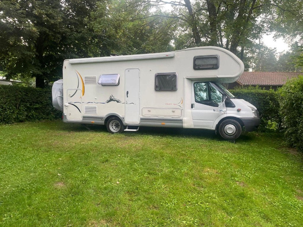 Ford Transit Benimar Alkoof 6p, victron apk grote beurt, Caravanes & Camping, Camping-cars, Siège de train, Toilette à cassette