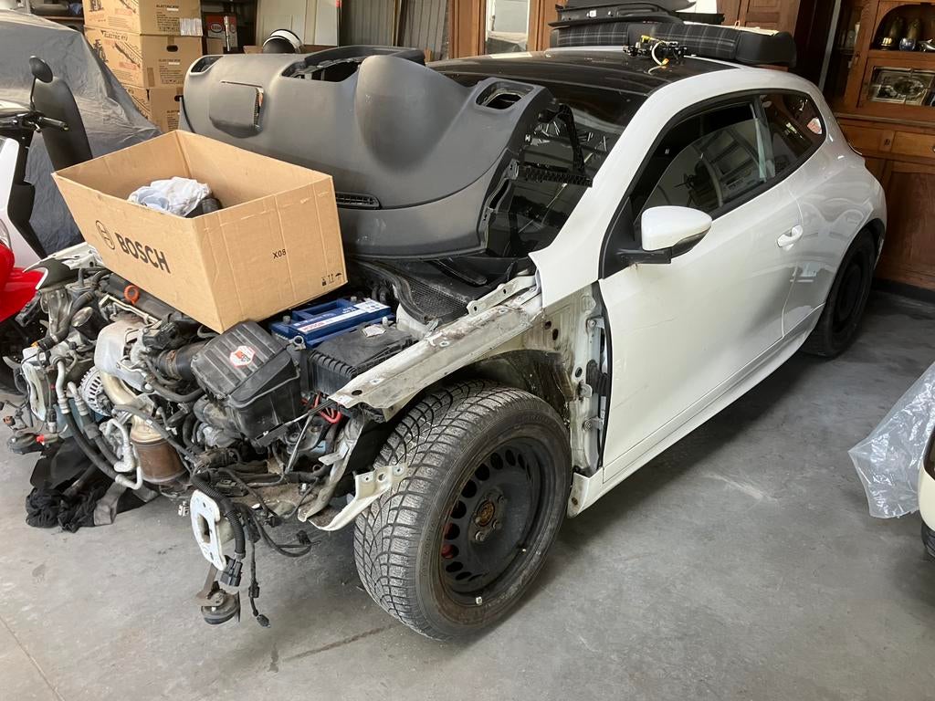 VW Scirocco onderdelen, Ophalen