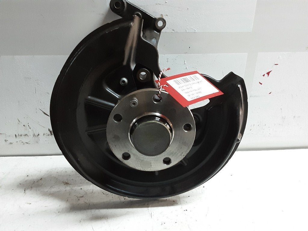 MOYEU DE ROUE ARRIÈRE GAUCHE Golf V (1K1) (1K0435N), Volkswagen, Mevr. I. Hauben, Utilisé, Rue de l'Espoir 34 34
4030  GRIVEGNÉE, BE
