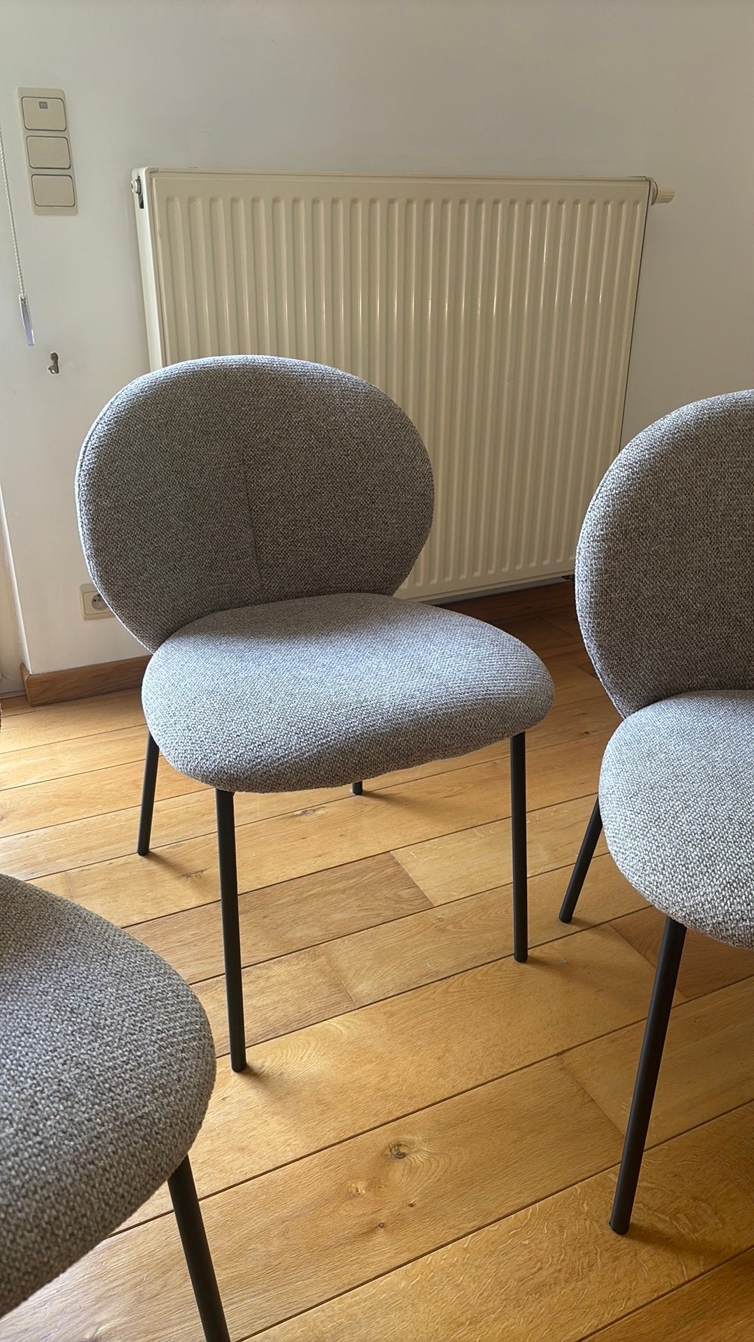 Taupe kleur eetkamerstoelen (4), Huis en Inrichting, Ophalen, Zo goed als nieuw