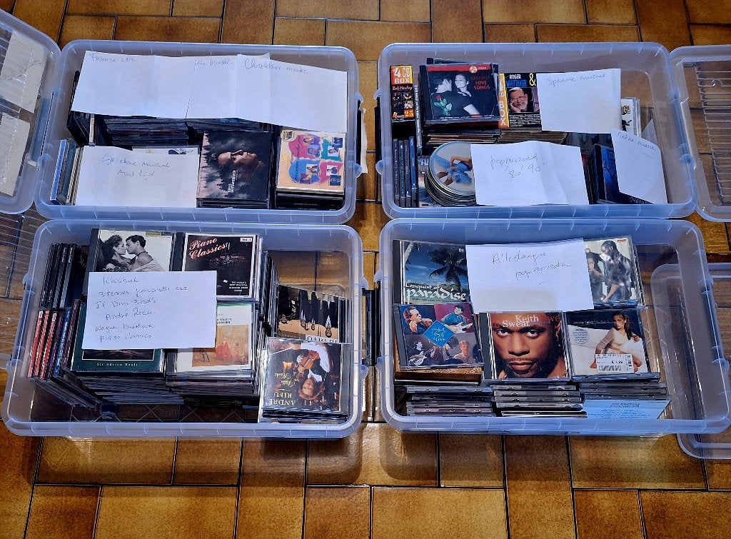 Muziek cd en platen, Ophalen, Zo goed als nieuw, 26 bandjes of meer, Origineel