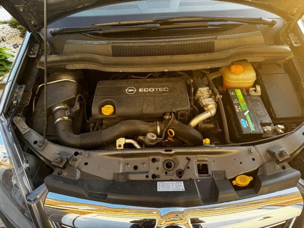 Opel zafira 1.7, Euro 5, Particulier, 81 kW, Zilver of Grijs