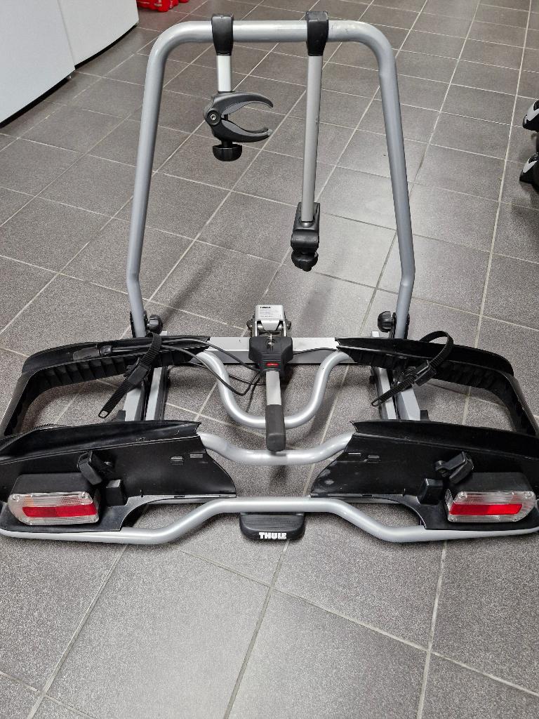 Thule EP916 fietsendrager, Ophalen, Zo goed als nieuw, 2 fietsen, Trekhaakdrager