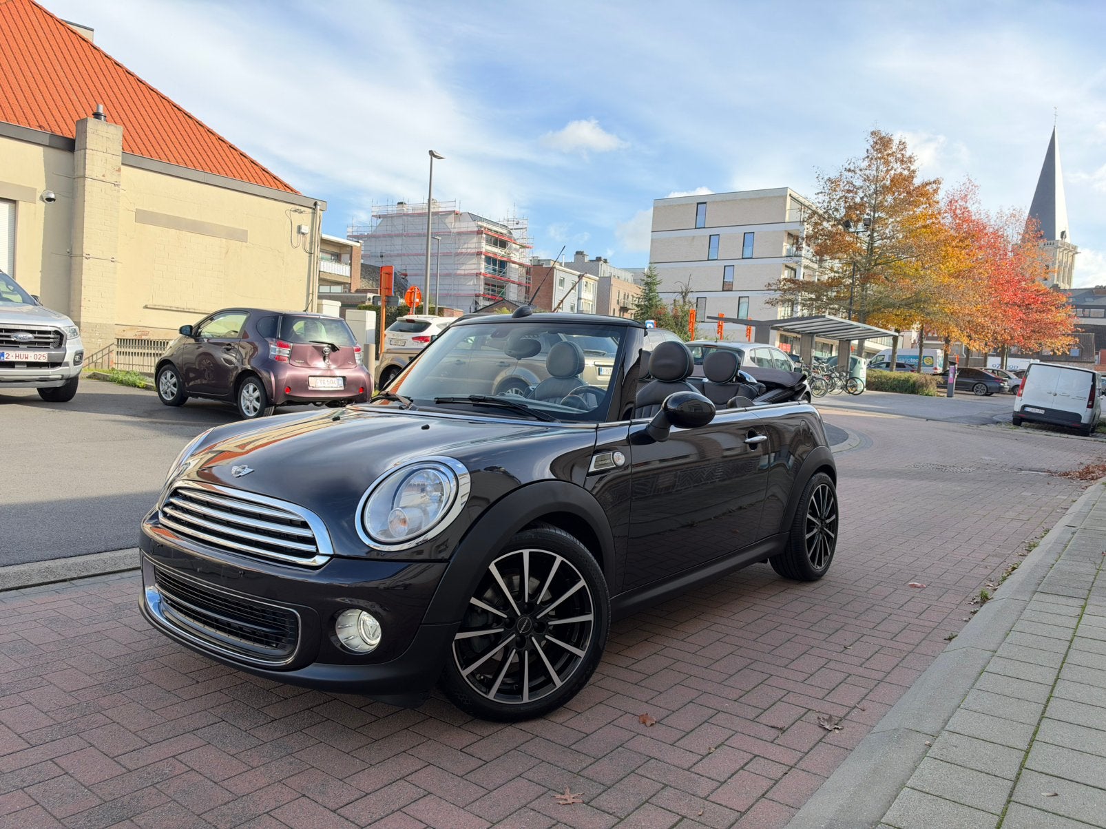 Mini Cooper Cabrio 1.6i / 2015 / 77000.km /Automaat/Garantie, Autos, Cuir, Achat, Ordinateur de bord, Euro 6