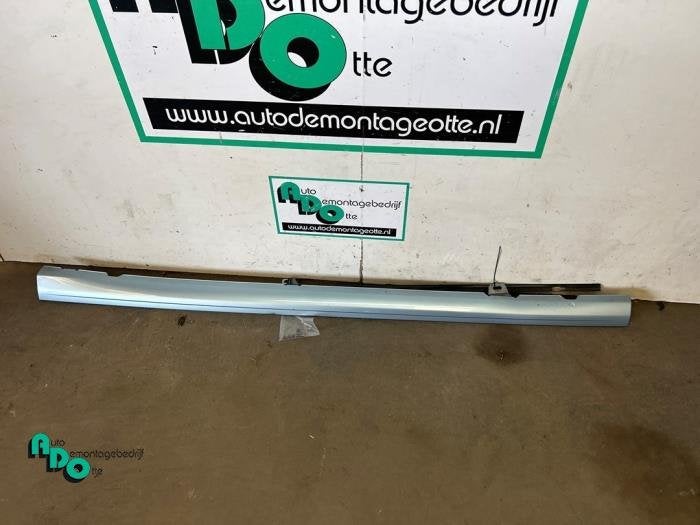 Zijskirt links van een Volkswagen Polo (Polo 09-) (LD5M), Auto-onderdelen, Gebruikt, -, Volkswagen, -