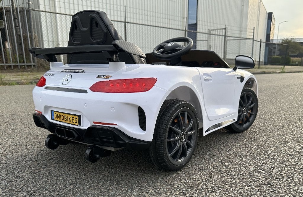 Mercedes GT-R AMG zwart 12V RC / Leder / Rubberband & MP3, Kinderen en Baby's, Ophalen of Verzenden, Nieuw