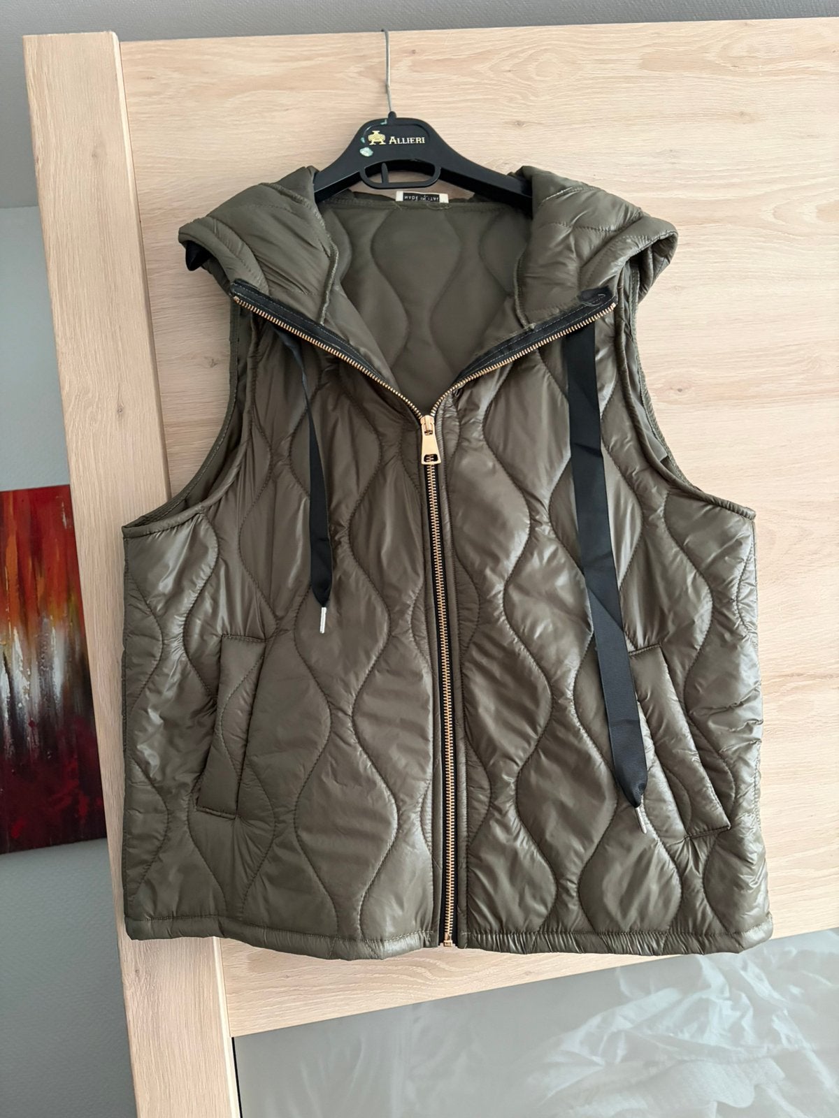 Nieuwe bodywarmer, Ophalen of Verzenden, Zo goed als nieuw