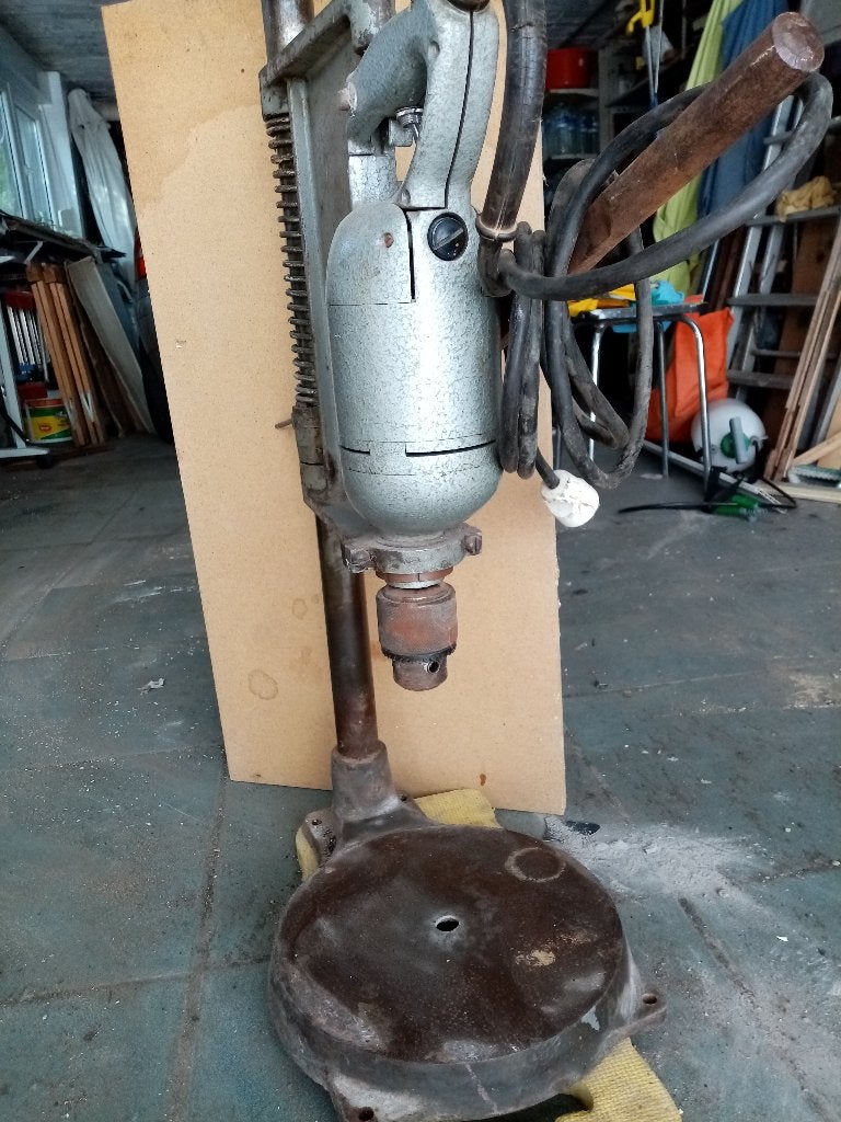 bricolage, Enlèvement, Utilisé, 400 à 600 watts, Perceuse